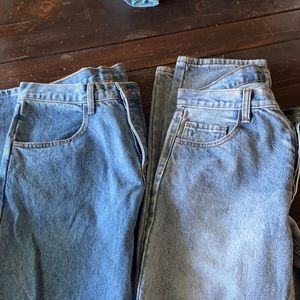 Brandy Melville Women’s mom Jeans size 5/6